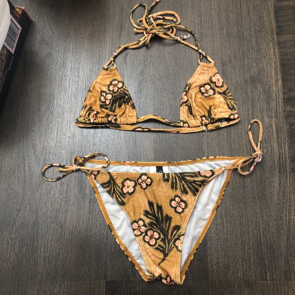 Guess Collection Bikini 👙